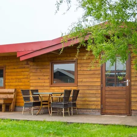 Holiday home Vrijstaande Blokhut Egmond-Binnen